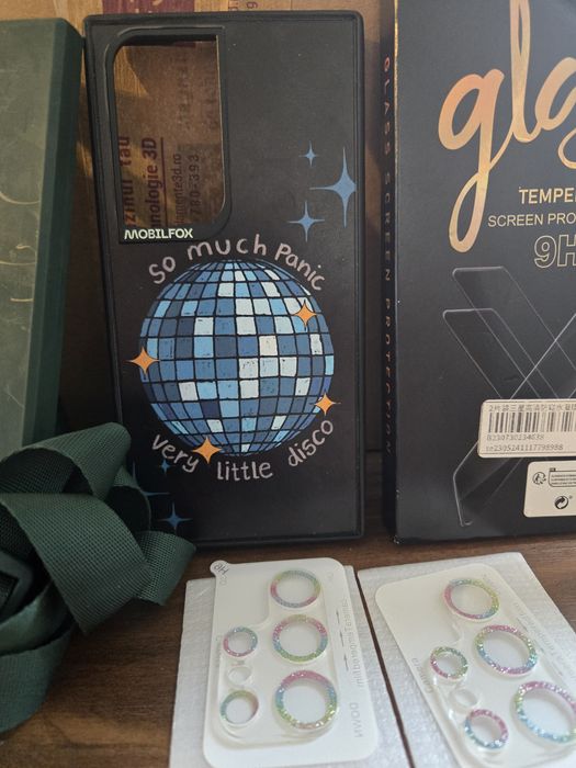 Huse Samsung S23 Ultra si folii si protecție camere