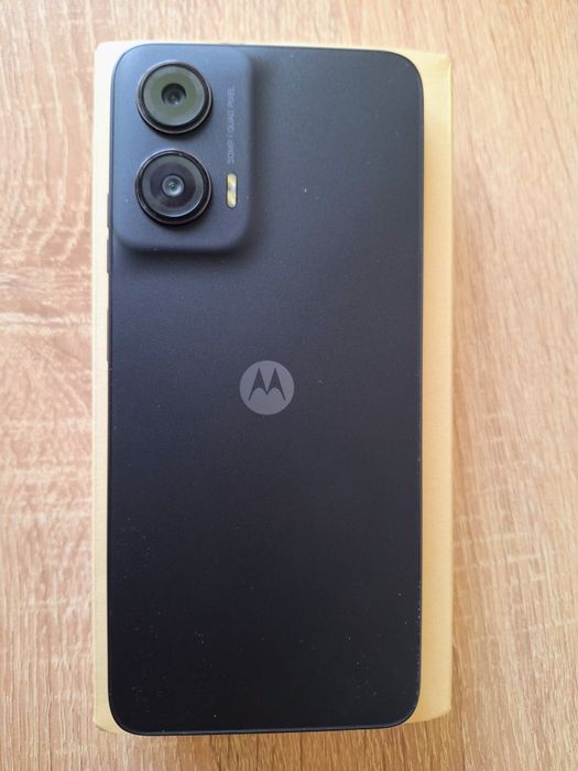 Motorola Moto G35 4/256GB с гаранция