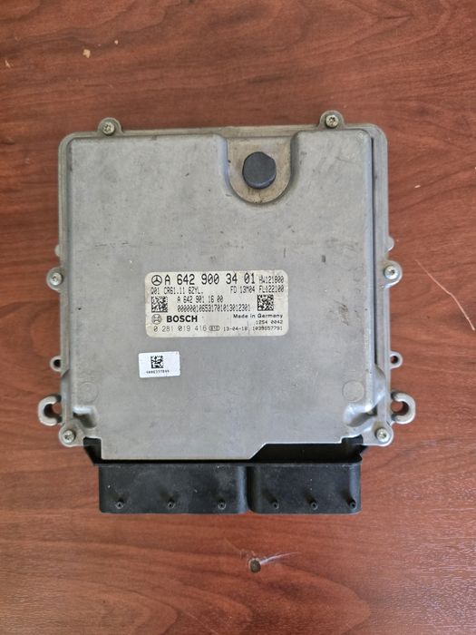 Компютър двигател за Mercedes A6429003401 / 0281019416