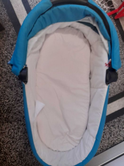 Бебешка количка с два коша