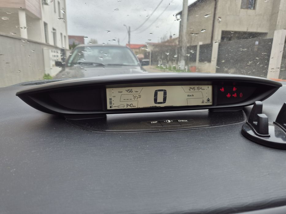 Vând citroen c4 2006