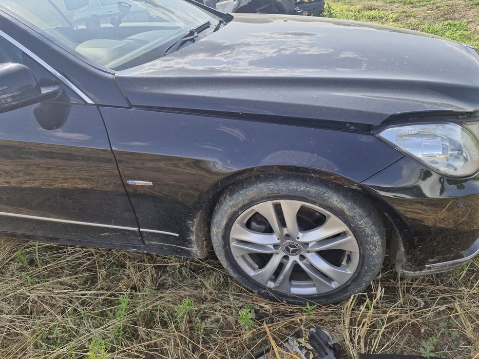 Aripa dreapta fata Mercedes E-Class C207 E coupe