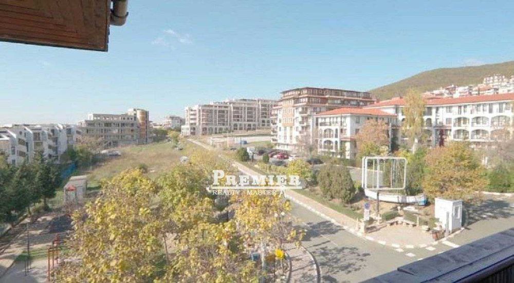 Продава се Двустаен апартамент в Свети Влас - 79 кв.м за 1266 €/кв.м - Снимка #9