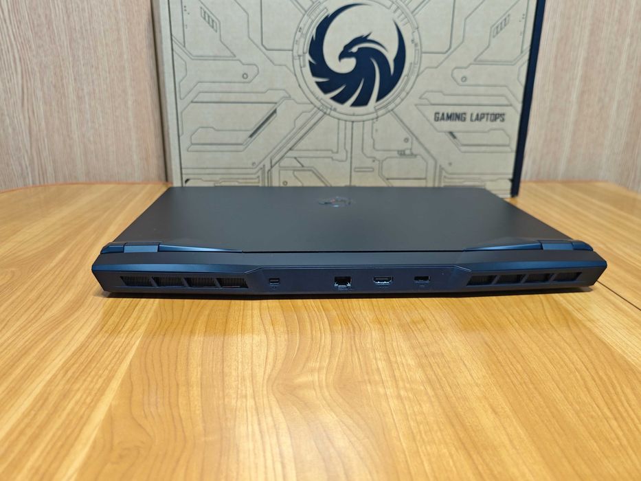 Laptop Gaming Premium MSI Alpha 17 C7V RTX Ryzen 7840HX 32GB / 990 Pro 2TB