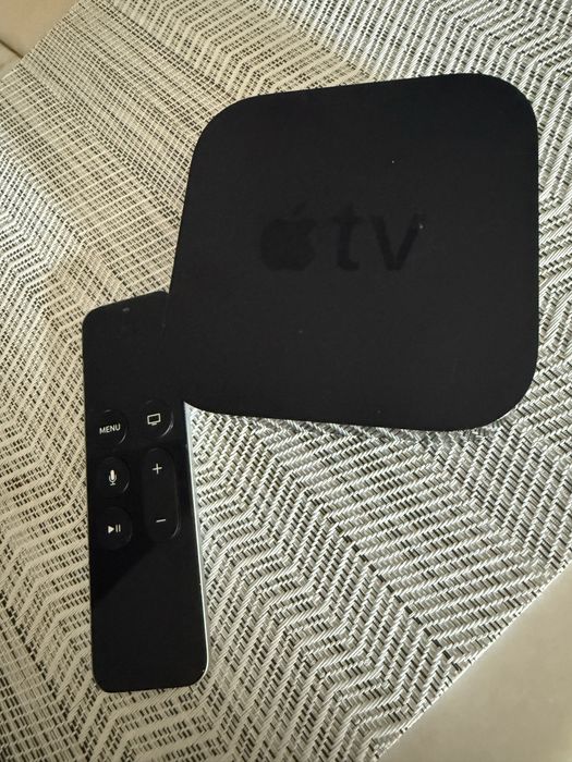 Apple tv 4k a1842 64 gb
