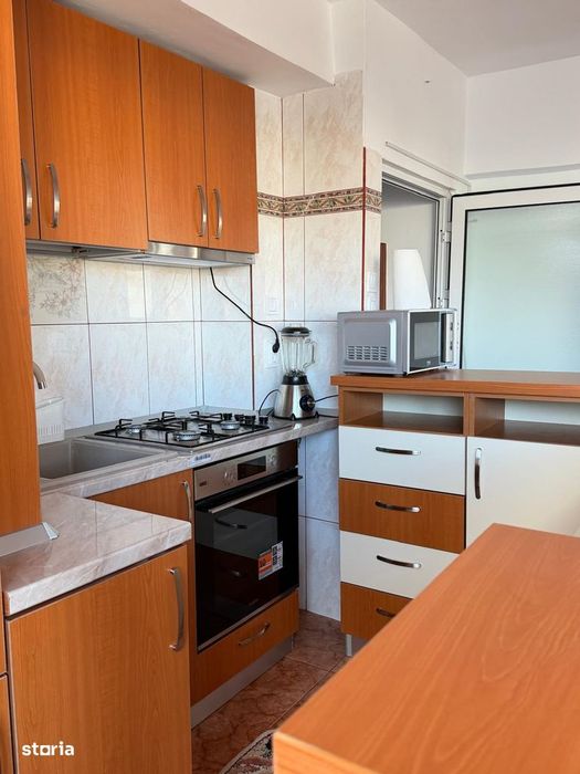 1 cam dec 40 mp anastasie panu linga hotel moldova 420 euro liber