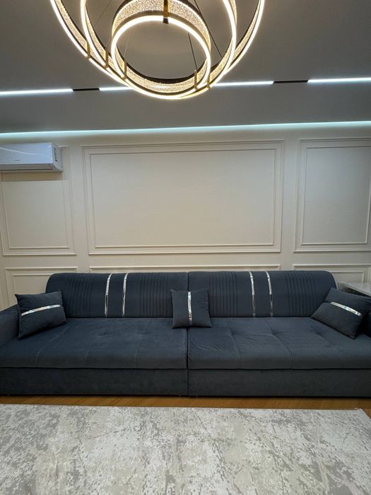 Диван раздвижной шестиместный [390х95х95]