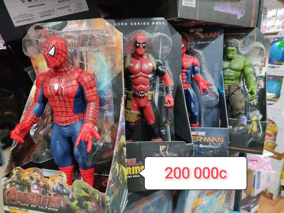 Для детей игрушки, кино кахрамонлари человек паук оригинал.