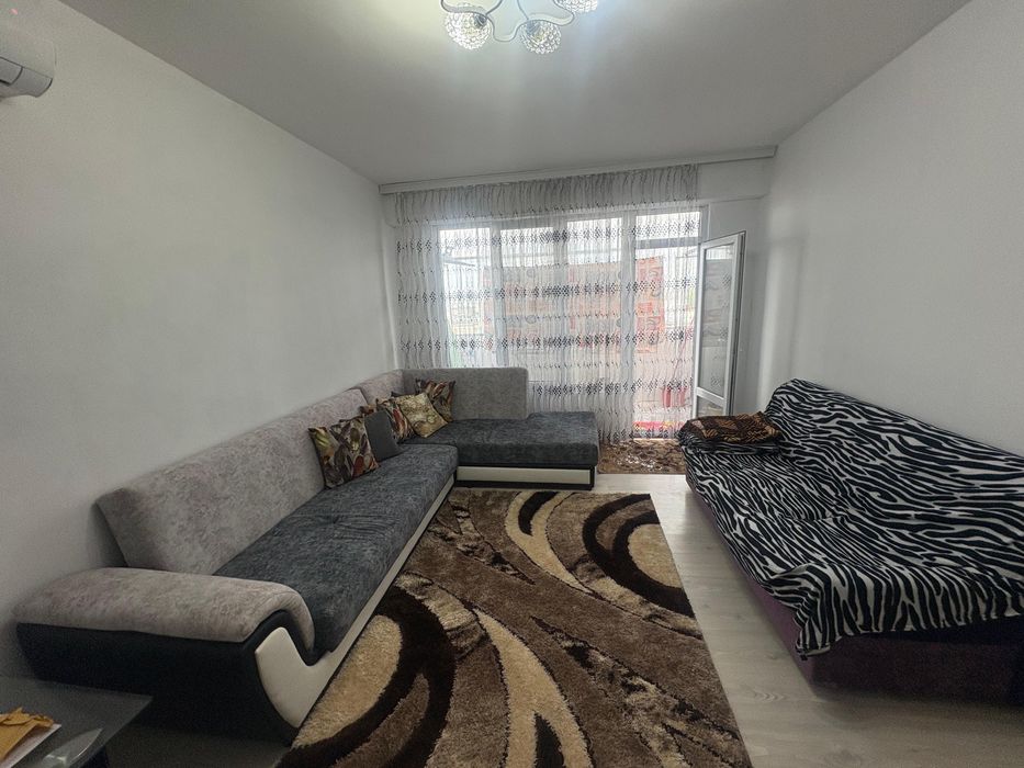 Продава се Тристаен апартамент в Търговище, Запад 3 - 76 кв.м за 1141 €/кв.м - Снимка #1