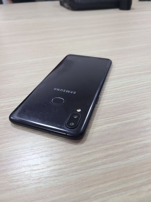 Model: Samsung Galaxy A10s, xotira 32/2 Gb, xolati yaxshi