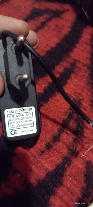 Alimentatoare diverse