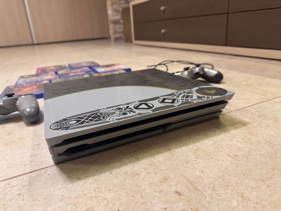 Vand playstation PS 4 pro