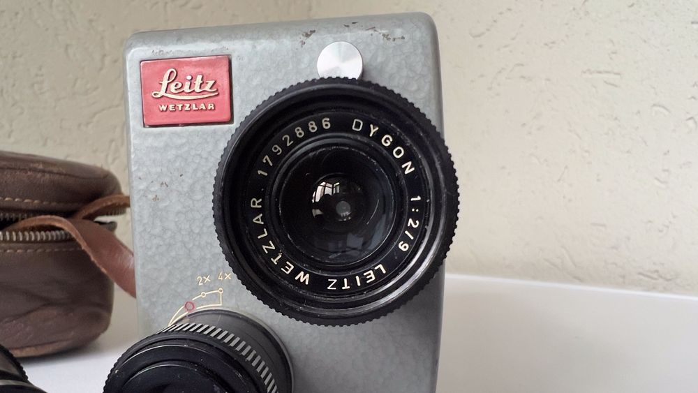 Vintage Leitz Wetzlar Leica LEICINA 8S analoge Filmkamera 8 mm.
