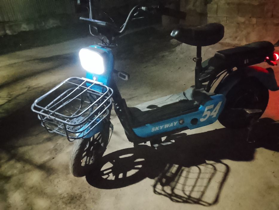 Электр скутер...