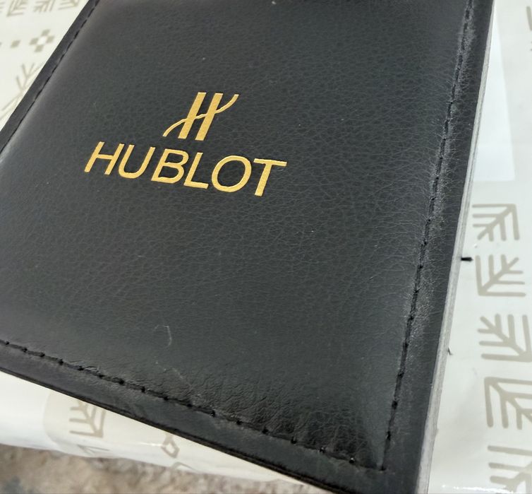 Продам часы срочно