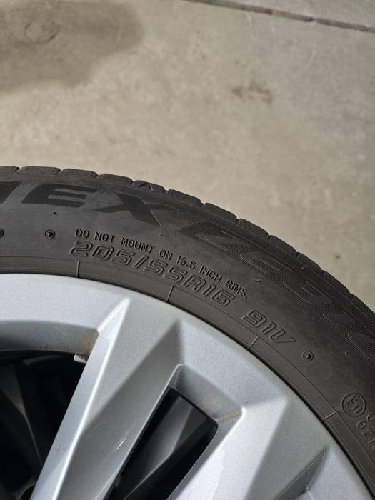 4 Броя 205/55/16 Falken 2x5,2mm 2x4mm 22dot