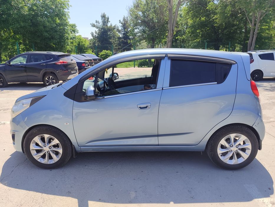 Moshina modeli: Spark 2016. A/T karovka. Rang Delfin