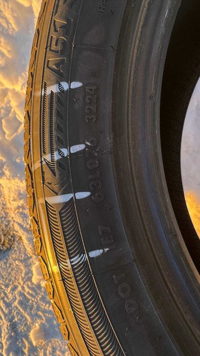 Продам комплект летних шин R18