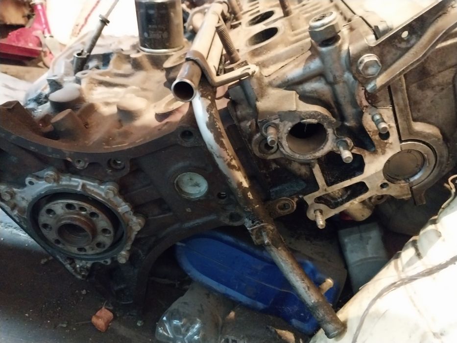 Двигатель 3SFE  отличном состоянии Продаю  на раф4 обем2