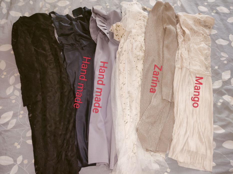 Продам платья по 3000