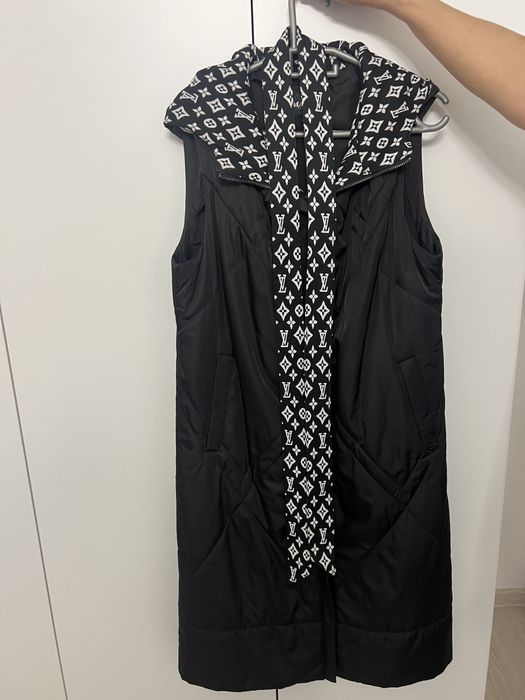 Безрукавка с поясом