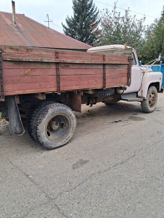Продам Газ 52 ..