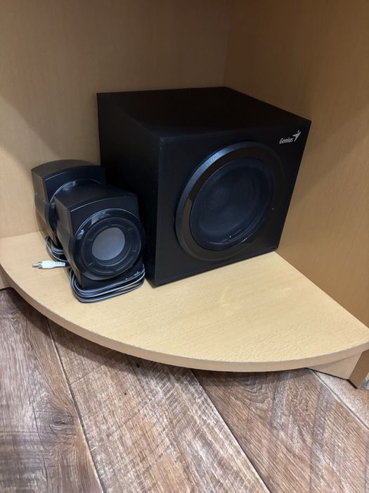 Продам колонки с саббуфером, без усилителя