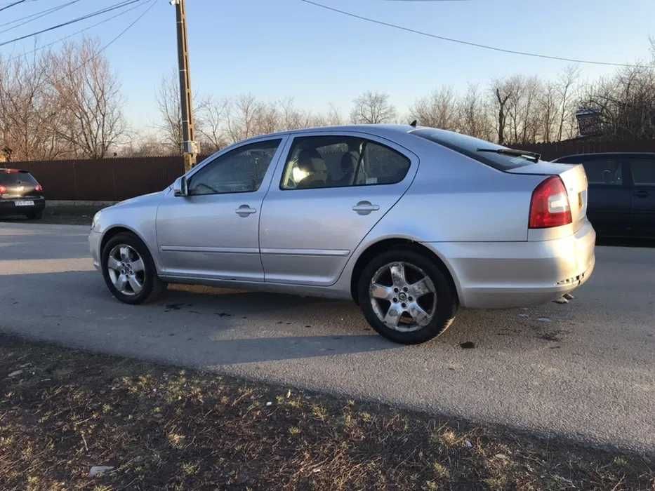 Piese Skoda Octavia an 2009 motor 1.9 tdi