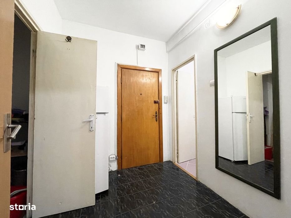 Apartament 2 camere, etaj 3 - zona Complexul Studentesc