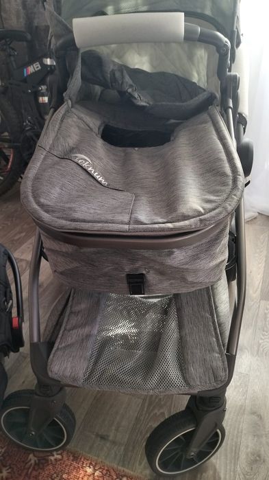 Продам детскую коляску