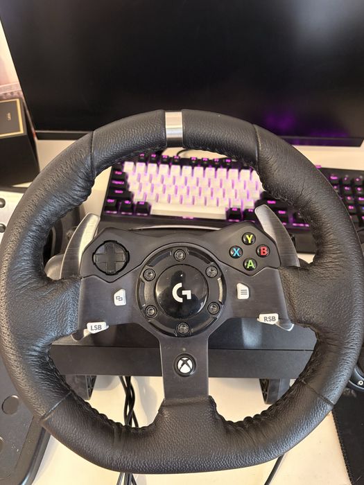 Vand volan logitech g920