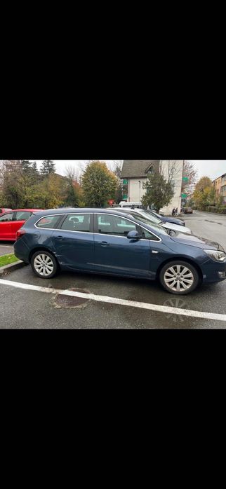 Opel Astra j sports tourer