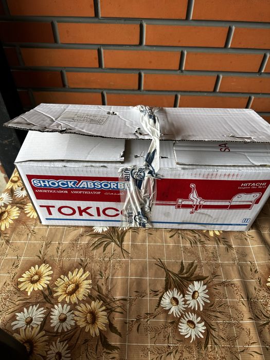 Амортизатор на Камри 30