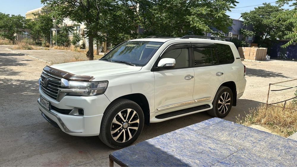 Аренда авто Land cruiser 200. Гулянки, той, встречи