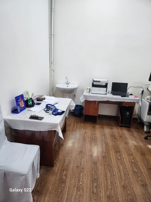 Нотурар бино сотилади Самарканд МФЙ Узбекистон кучаси 380 уй