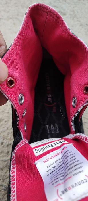 Кецове converse                .