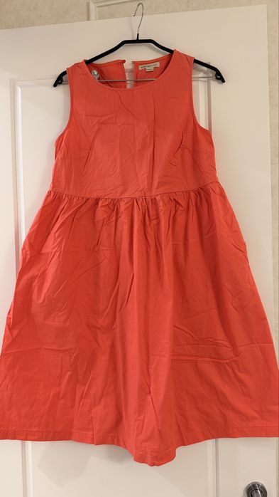 Распродажа женских вещей