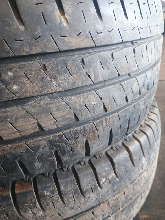 225/65R16C Michelin Agilis бусови