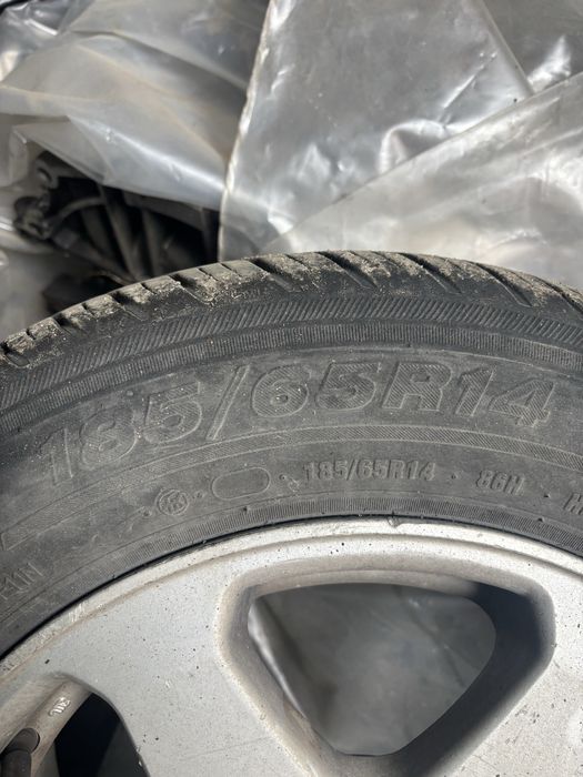 Продам диски с резиной