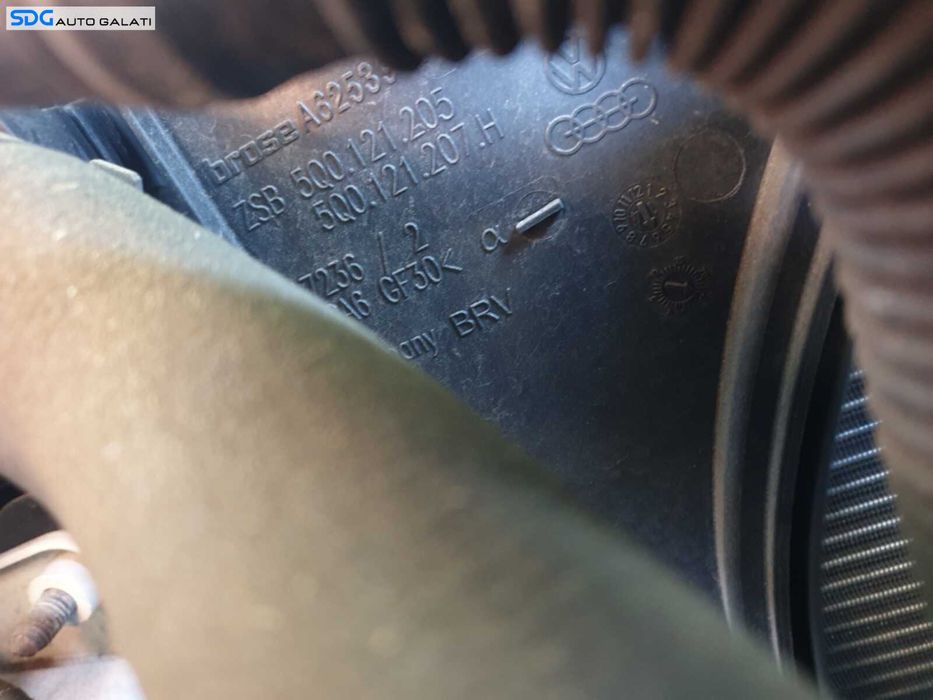 Ventilator Electroventilator Skoda Octavia 3 1.6 TDI CLHA CLHB CRKB CXXB DBKA 2013 - 2017 Cod 5Q0121203BT 5Q0121207H 5Q0121205 [C8537]