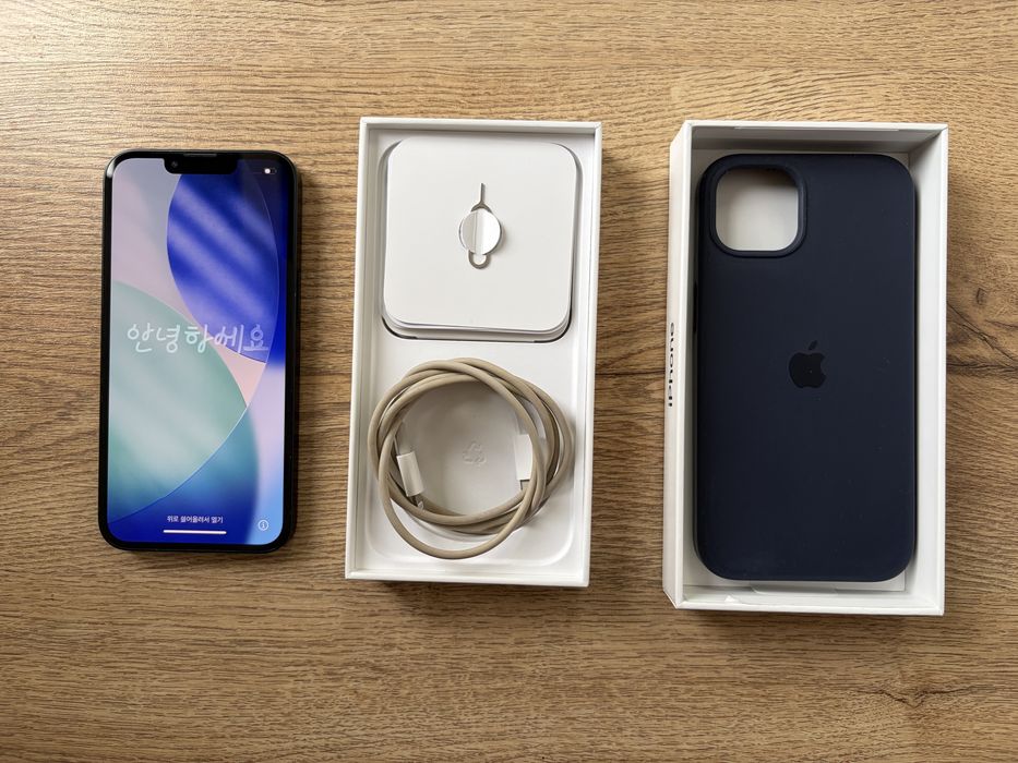 Iphone 13 Midnight - Negru de 128 GB  - Full Box