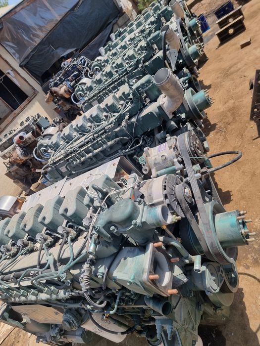 HOWO    SHACMAN заводской метан газли ва дизель  моторла