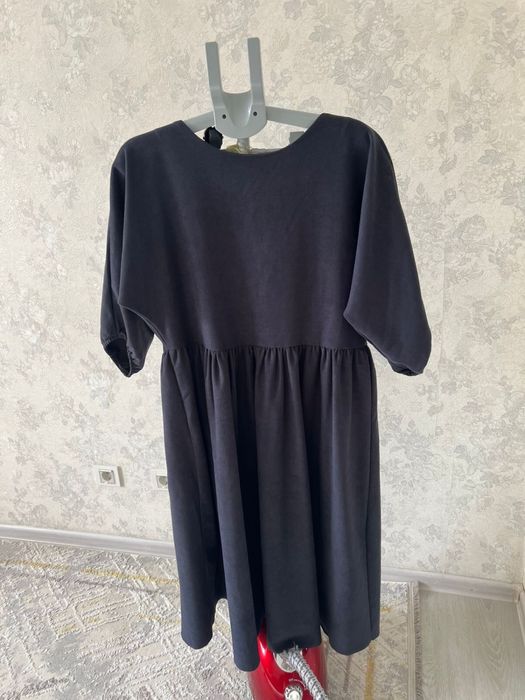 Продам платье и двойка