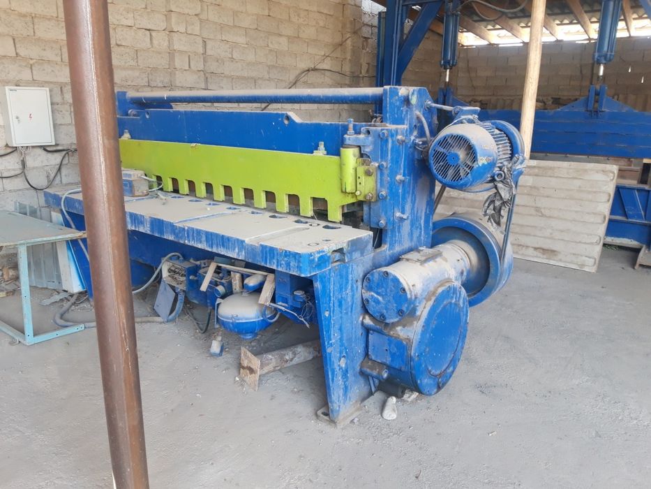 Контейнер материалларига станоклар