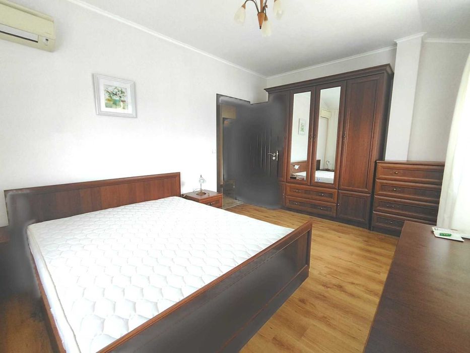 Продава се Тристаен апартамент в с. Шкорпиловци, Област Варна - 212 кв.м за 479 €/кв.м - Снимка #14