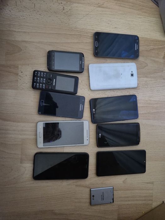 Продам запчасти телефонов