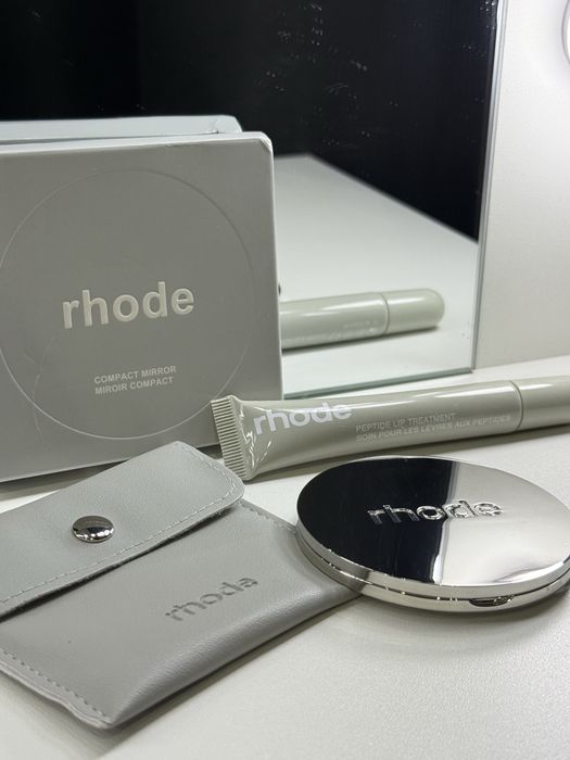 Rhode Skin - Peptide Lip Treatment & Tint / аксесоари
