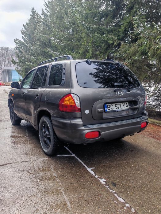 Hyundai Santa Fe 2.0 CRDi, 113 CP, 4x4, an 2003