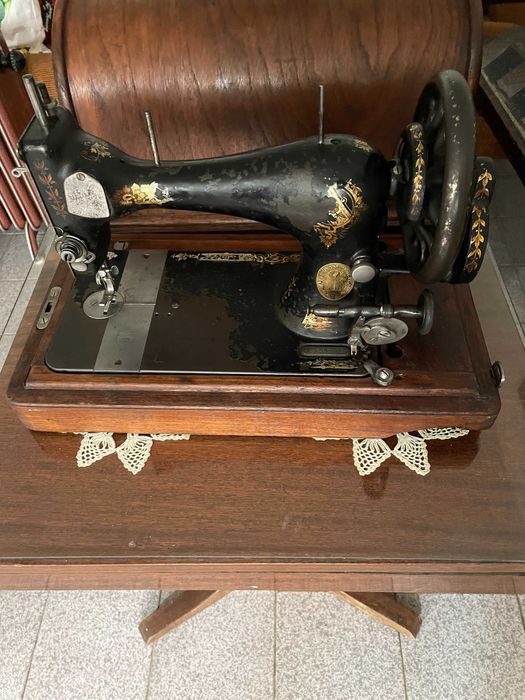 Антична шевна машина SINGER , патент 1886г.