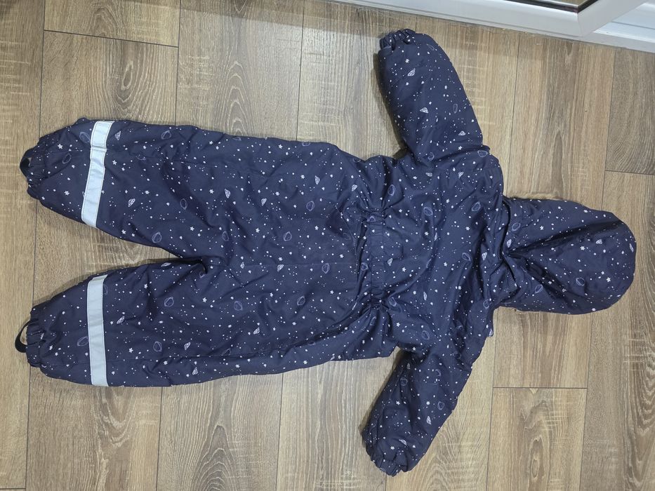 Vand combinezon marimea 86 H&M stare perfecta